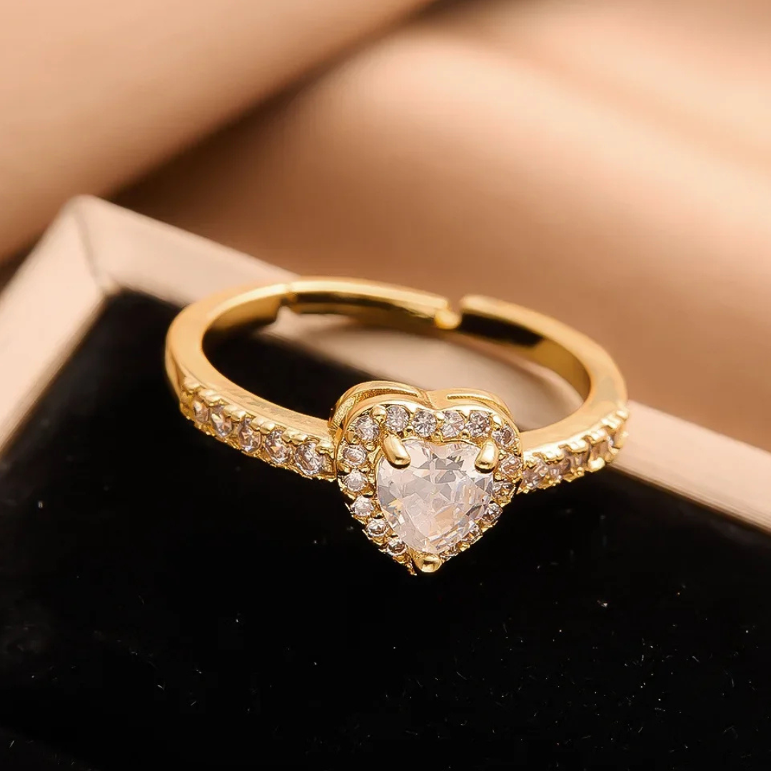 Anillo corazón de cristal