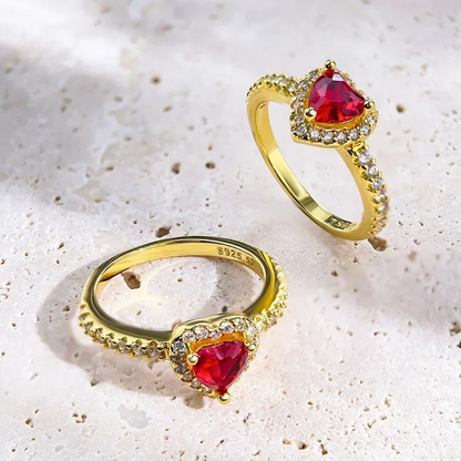 Anillo corazón de cristal